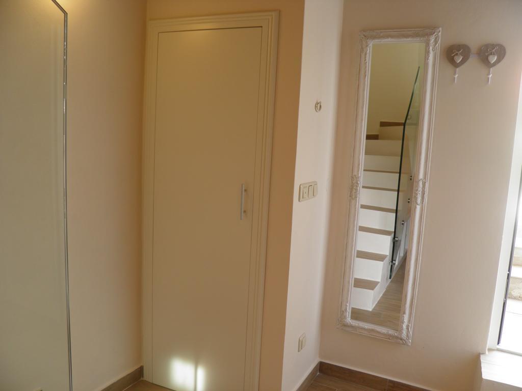 Apartments Vanesa Pula Exterior foto
